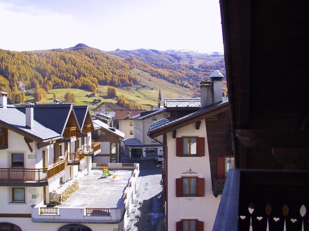 Chalet La Nuvola Livigno Exterior foto